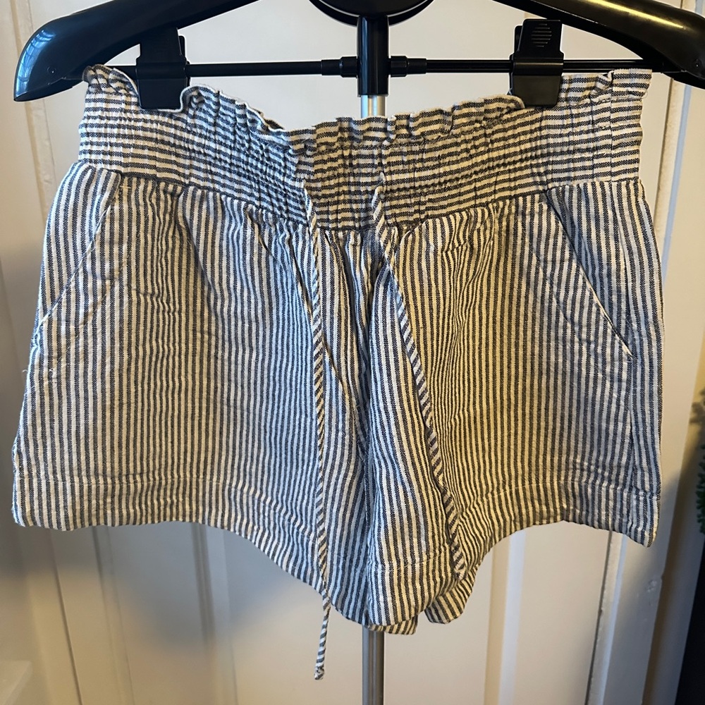 A New Day Women’s Linen Striped Shorts Size M